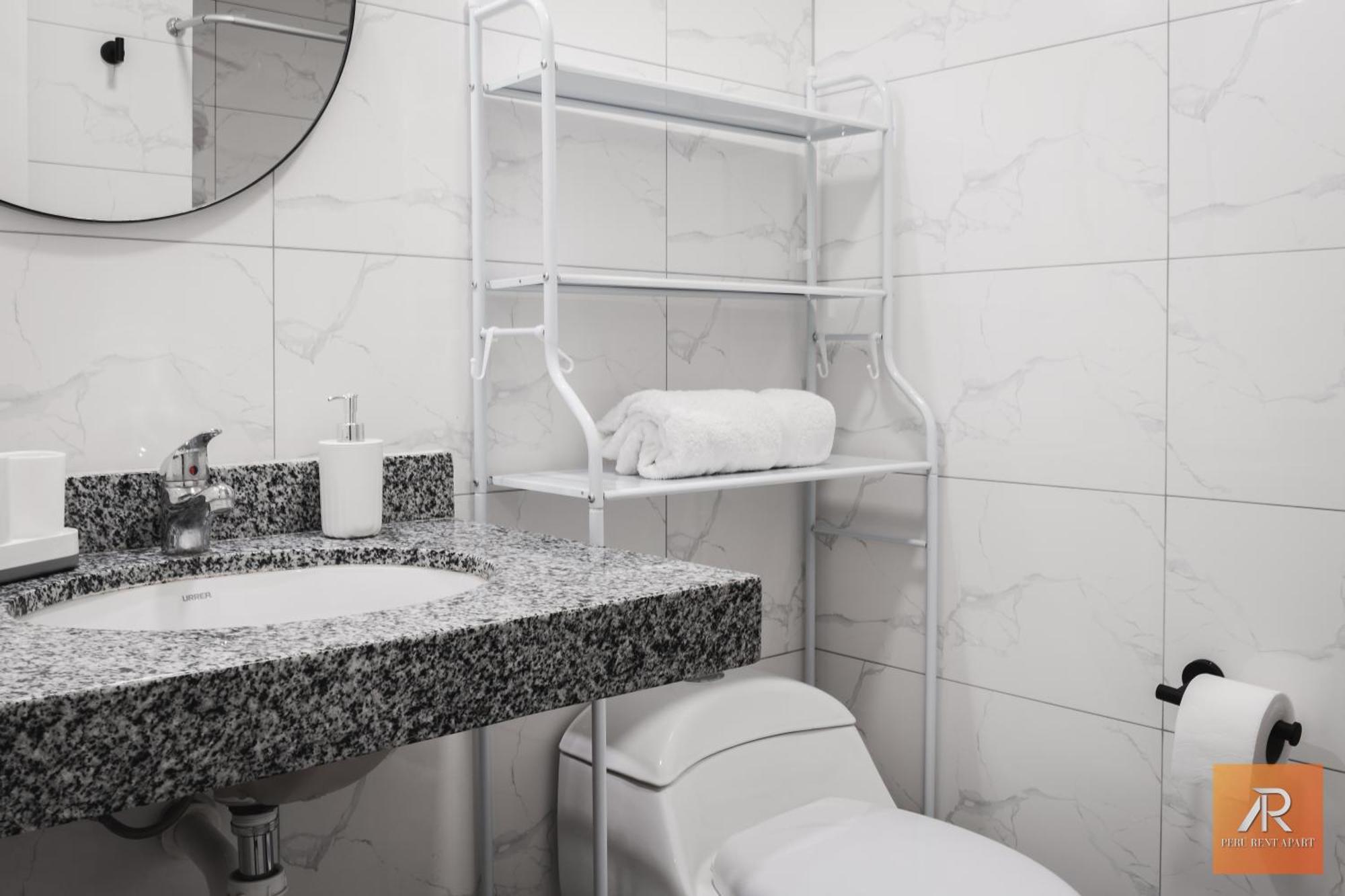 Apartamento En El Corazon De Barranco Y Estacionamiento Libre Lima