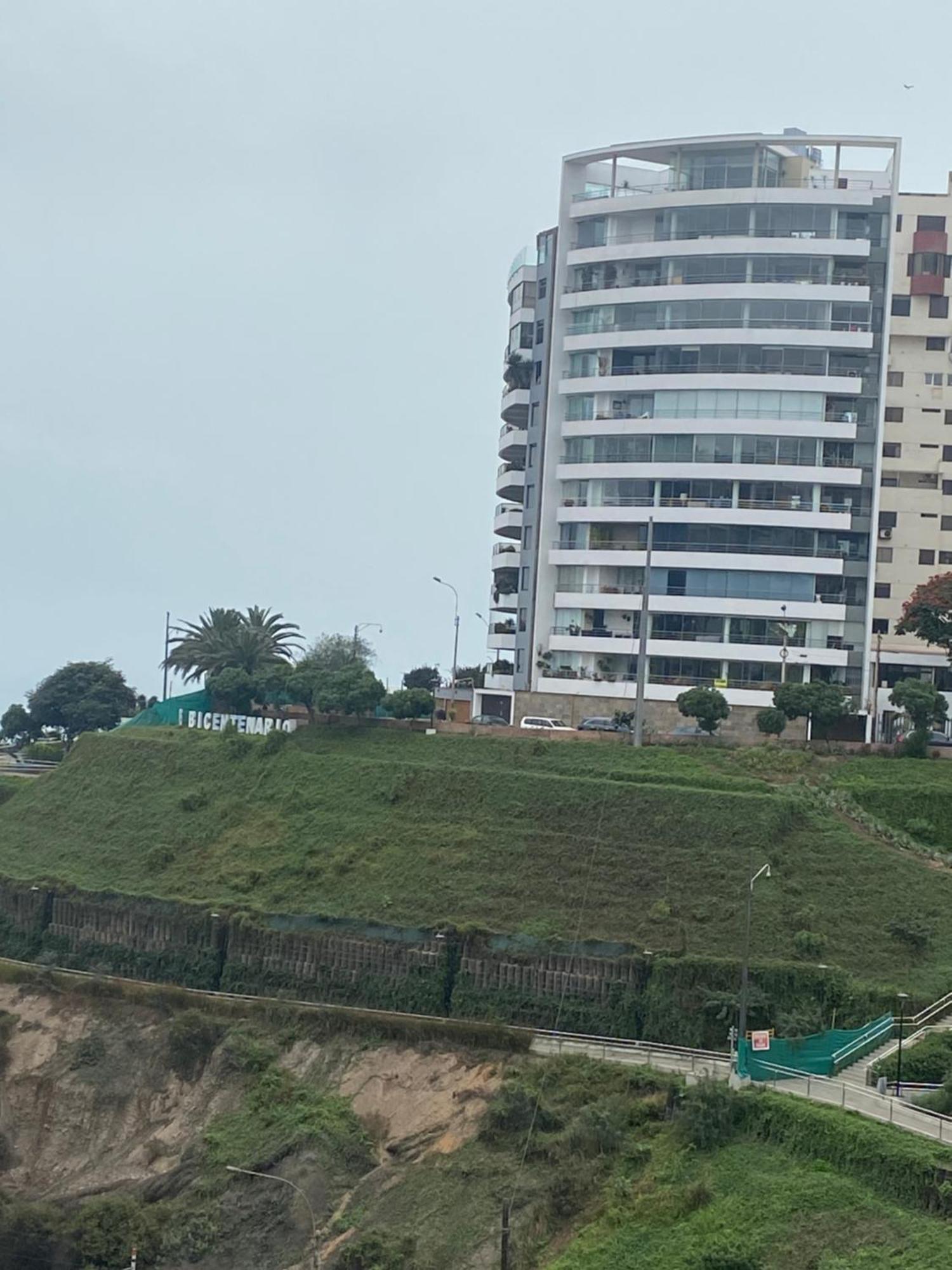Apartamento En El Corazon De Barranco Y Estacionamiento Libre *